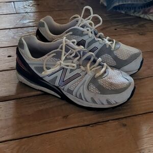 New balance 4E 8.5 women's